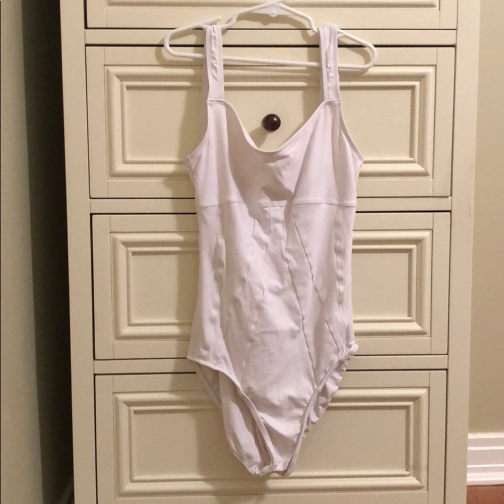 WEAR MOI leotard